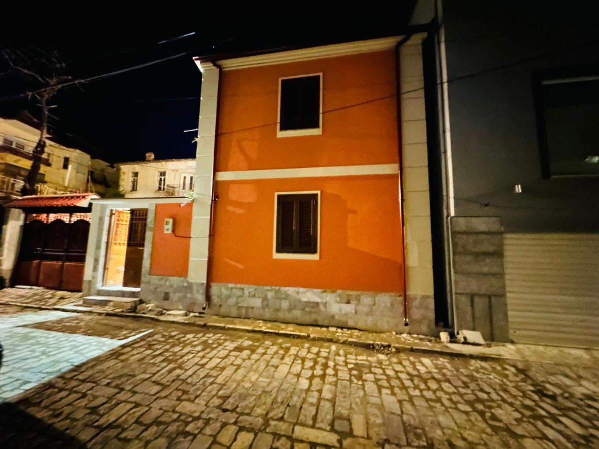 Vila Alba 1 Korce Bagian luar foto