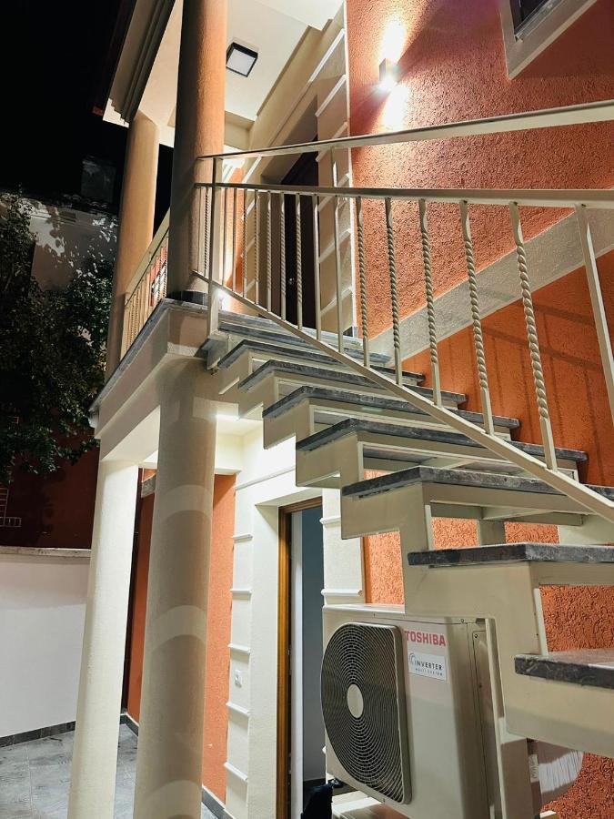 Vila Alba 1 Korce Bagian luar foto